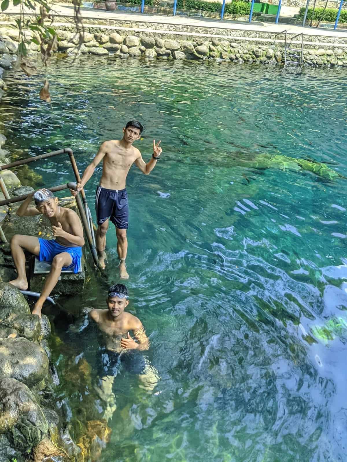 Mengapa Kolam Renang Banyu Biru Jadi Favorit Keluarga di Cilacap?