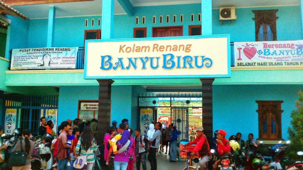 Banyu Biru: Kolam Renang Favorit Keluarga di Cilacap